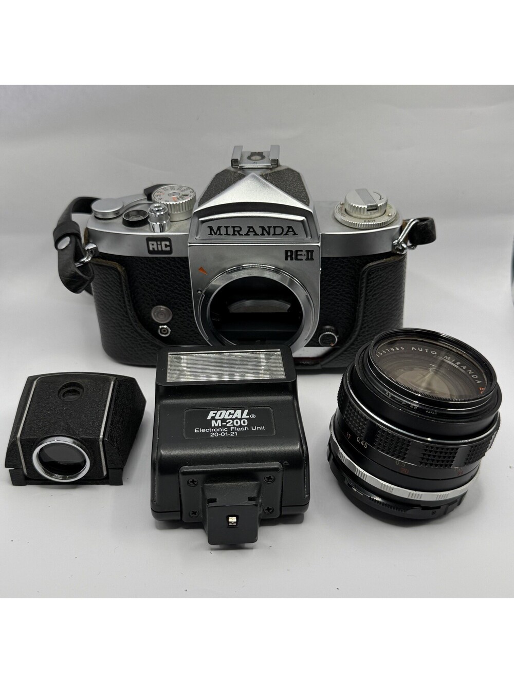 Miranda RE-II 35mm Film Camera Kit 50mm f/1.4 Lens Flash WLF Untested As-Is